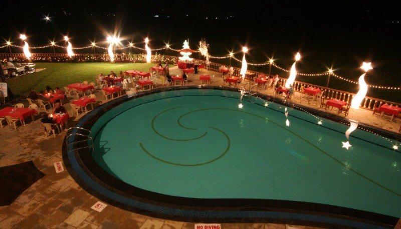 Nazri Resort Baga Esterno foto